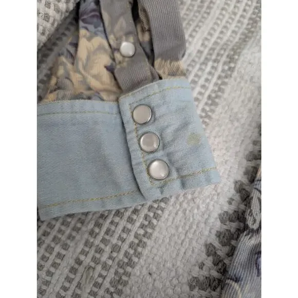 Anthropologie Love The Label button down shirt size lp - Picture 9 of 10